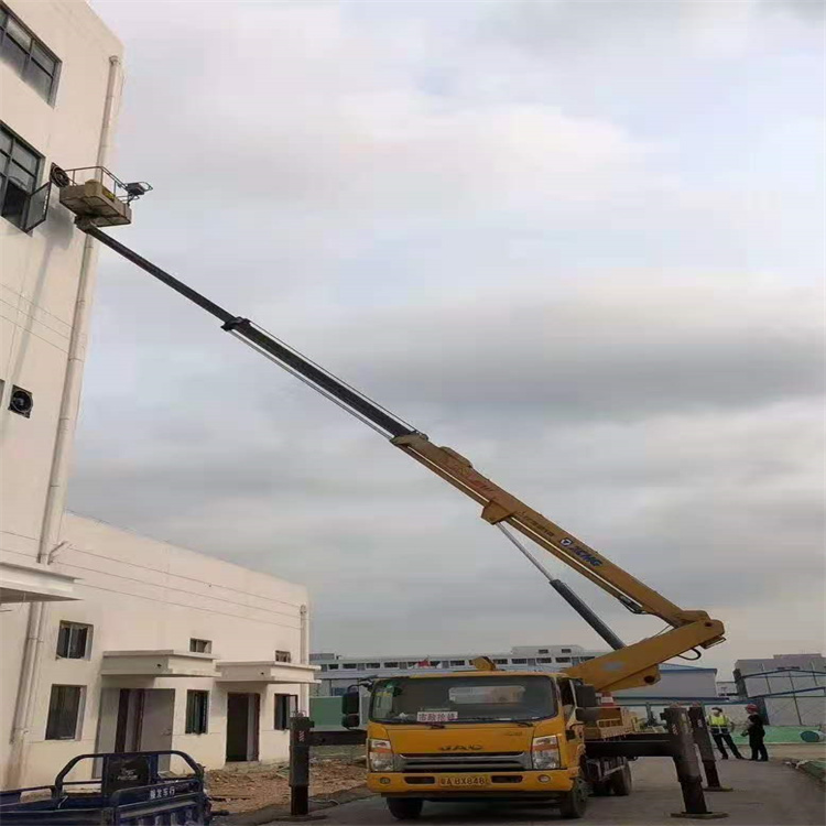 熊口管理区哪里有小型吊车出租的